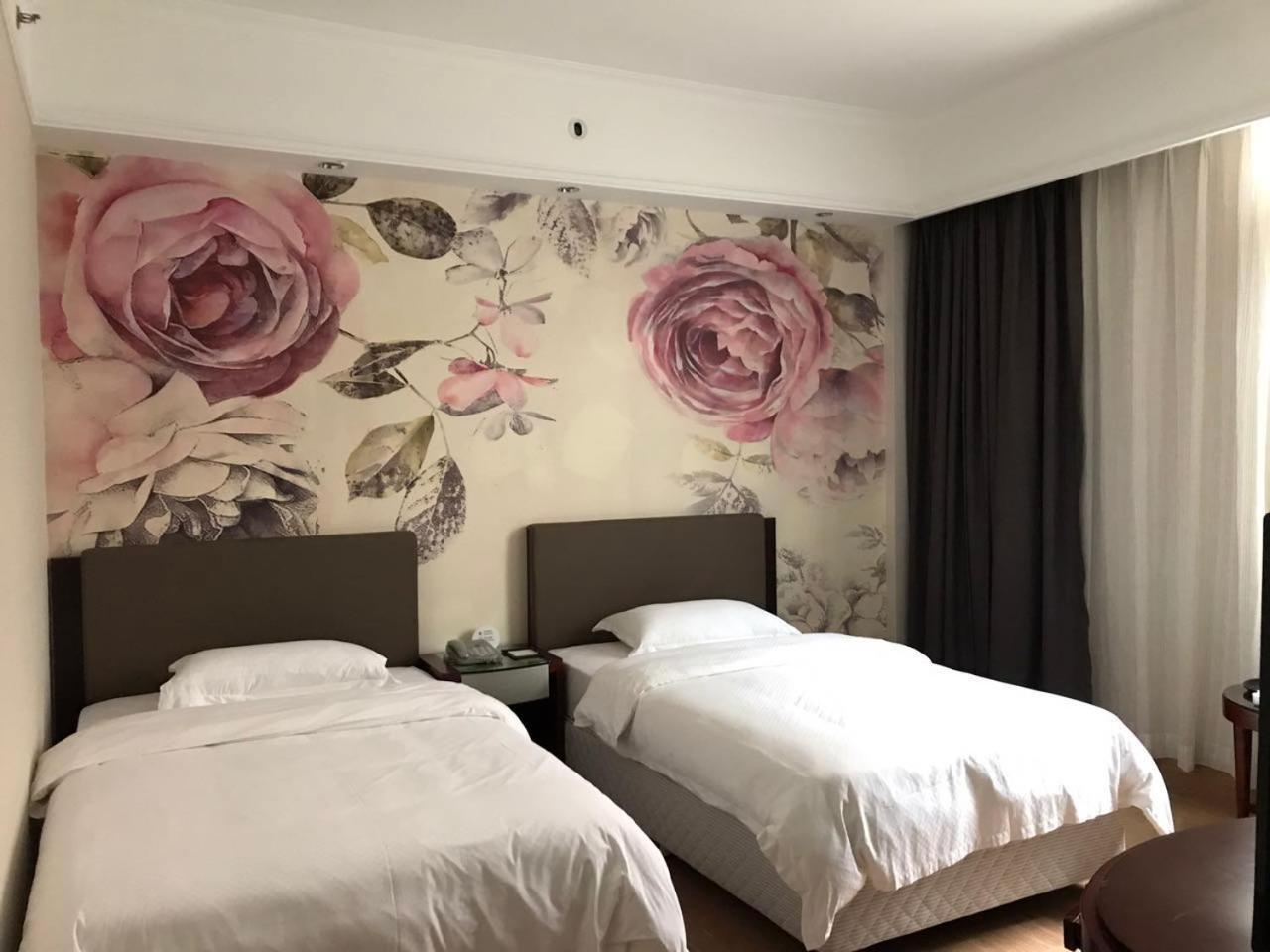 Guangzhou Nanfang Yiyuan Hotel Экстерьер фото