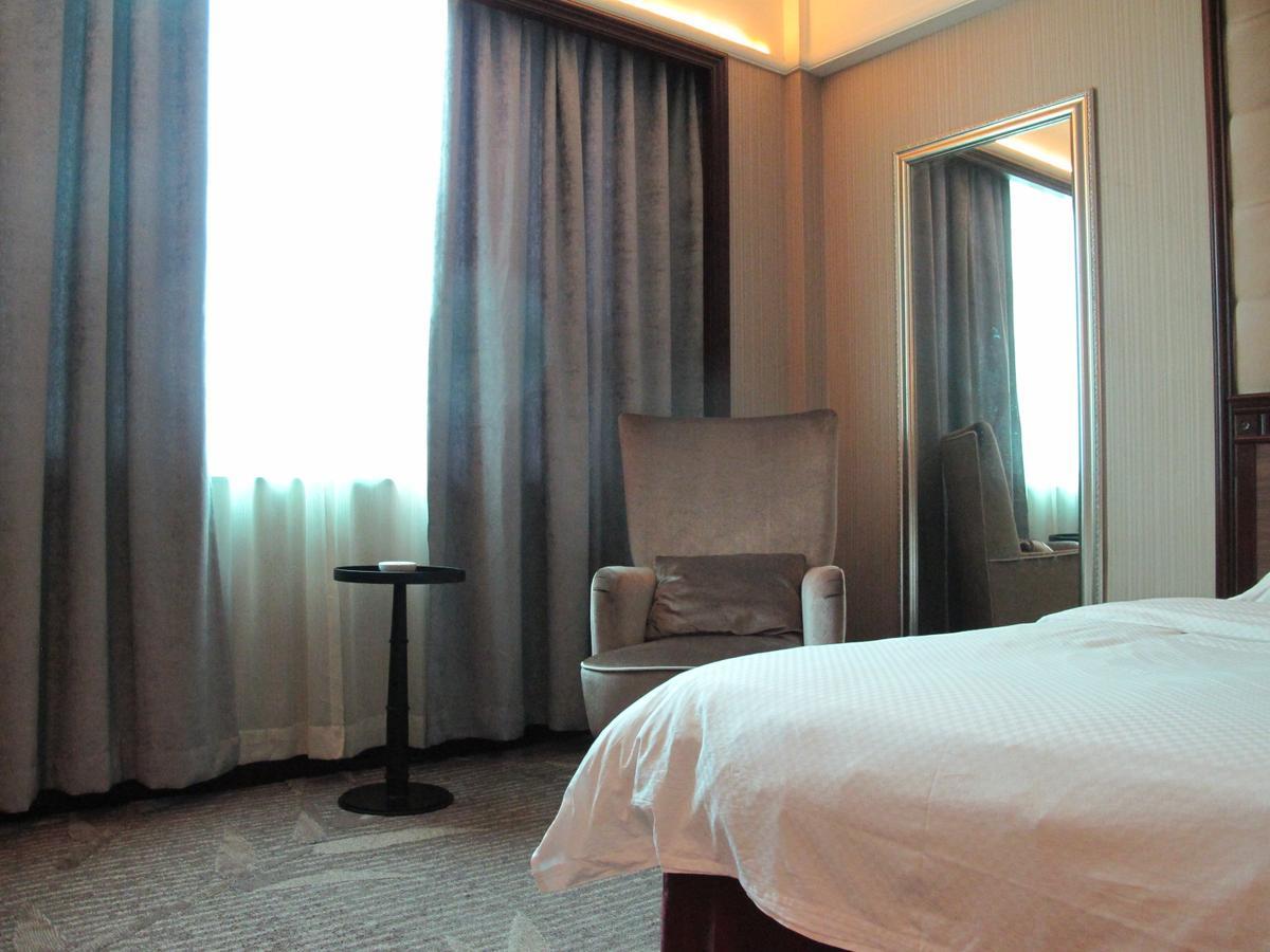 Guangzhou Nanfang Yiyuan Hotel Экстерьер фото