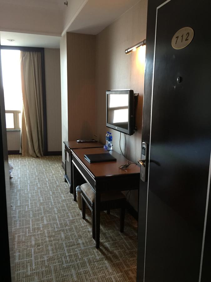 Guangzhou Nanfang Yiyuan Hotel Экстерьер фото