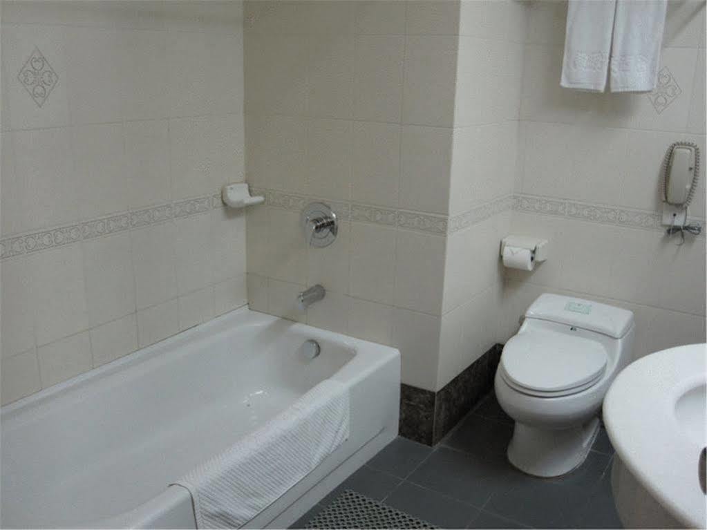 Guangzhou Nanfang Yiyuan Hotel Экстерьер фото